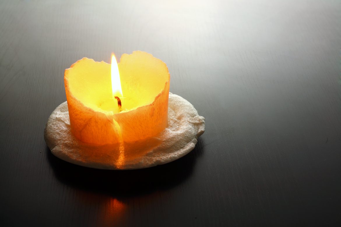 How To Remove Candle Wax - Cleaning Up Candle Wax Stains